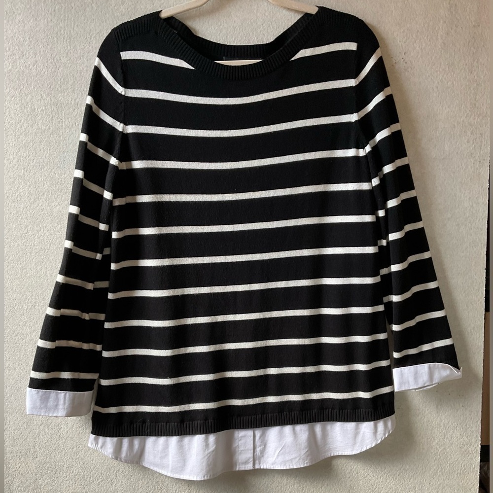 Grace sweater. Exposed hem and cuffs. Black w white stripes. size M.